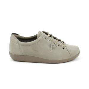 Ecco 206503 Soft 2.0 – Blucher sport cuña baja en nobuk en gris