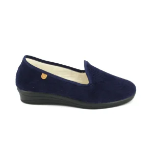 La Cadena 56320 – Zapatilla cerrada de pana con cuña en marino