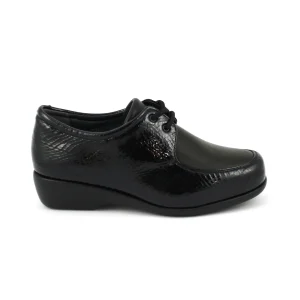 Mendivil 82308 – Blucher en piel y charol pala elástica y horma ancha en negro