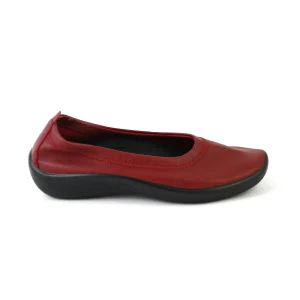 A’rcopedico Gauja – Manoletina en tejido elástico en rojo
