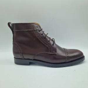 BOTITA EN PIEL ENGRASADA MARRÓN - 71914