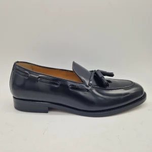 MOCASÍN DE BORLAS EN PIEL NEGRO - 72178